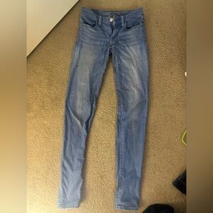American Eagle Outfitters Light Blue Skinny Jeans